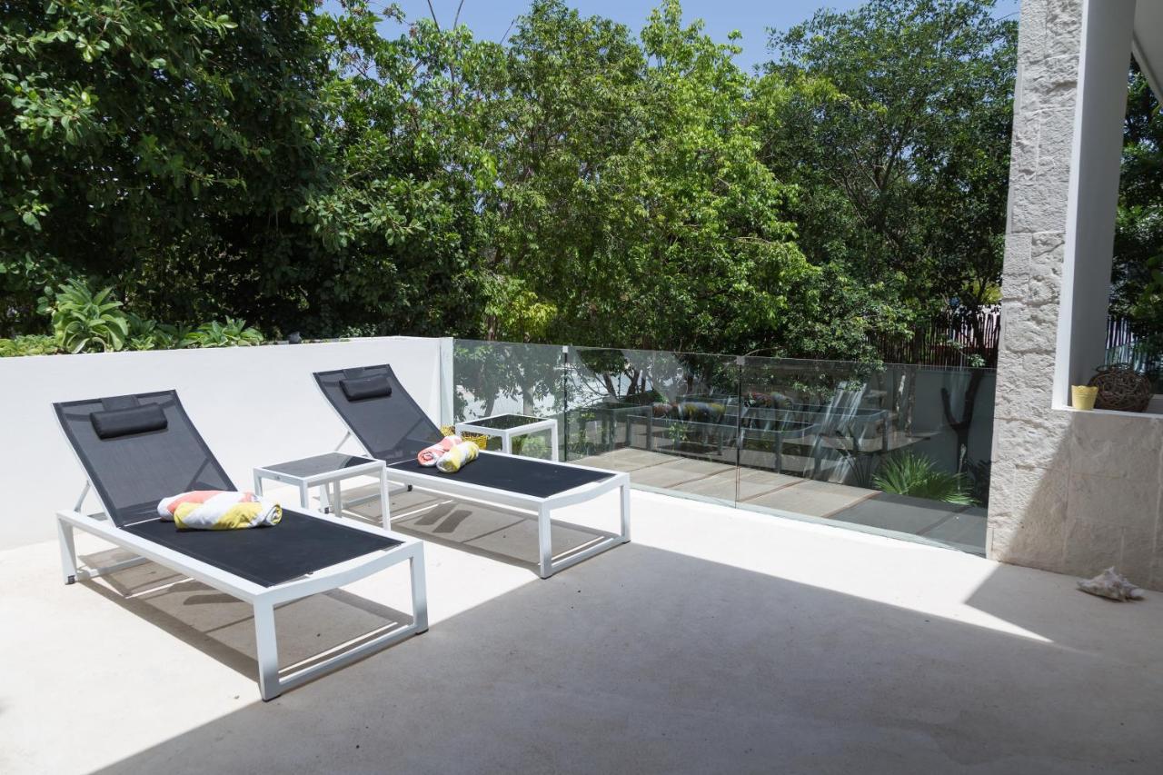 Luxury Private Villas , Private Pool, Private Garden, Jacuzzi, 24Hours Security Тулум Екстериор снимка