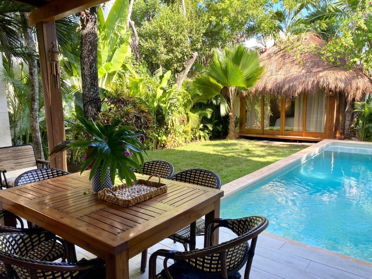 Luxury Private Villas , Private Pool, Private Garden, Jacuzzi, 24Hours Security Тулум Екстериор снимка