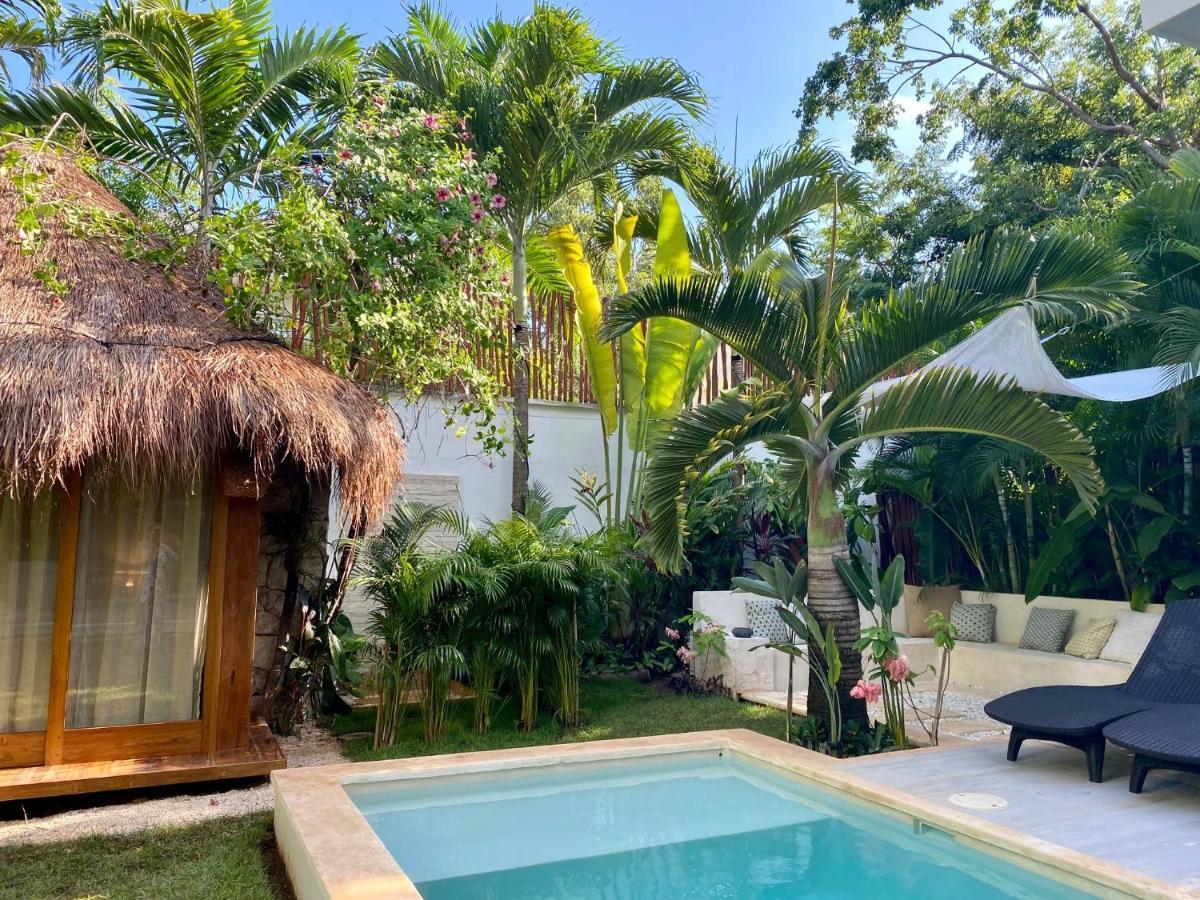 Luxury Private Villas , Private Pool, Private Garden, Jacuzzi, 24Hours Security Тулум Екстериор снимка